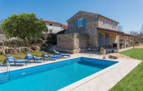 Beautiful Stone House Villa Irma